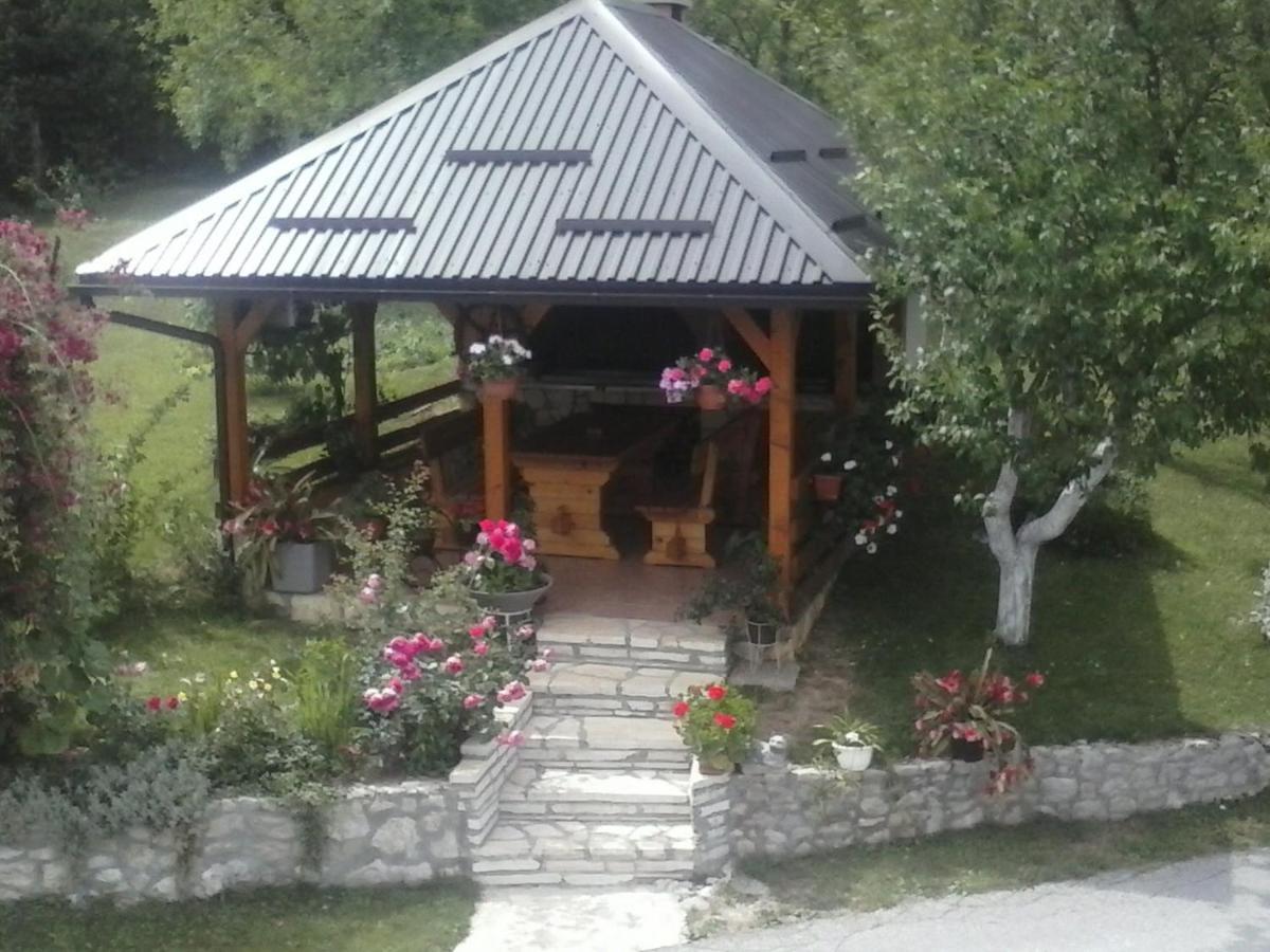 House Nina Apartment Полянак Екстериор снимка